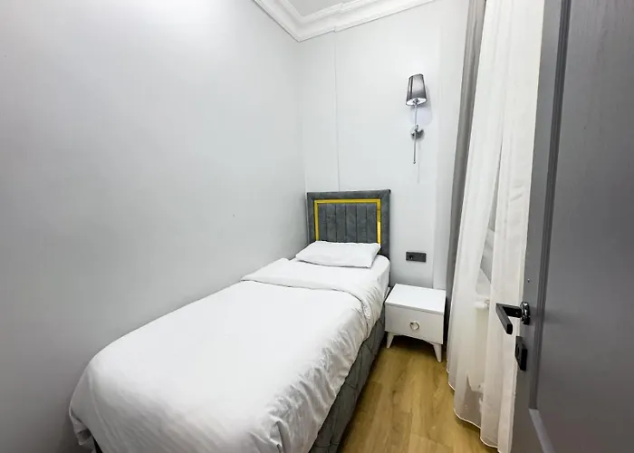 Appartamento lussuoso con 4 camere da letto